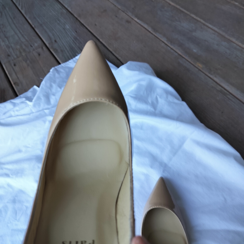 Christian Louboutin Nude Tan Patent Leather Stiletto Pump Heels Pointy Toe - Picture 13 of 14
